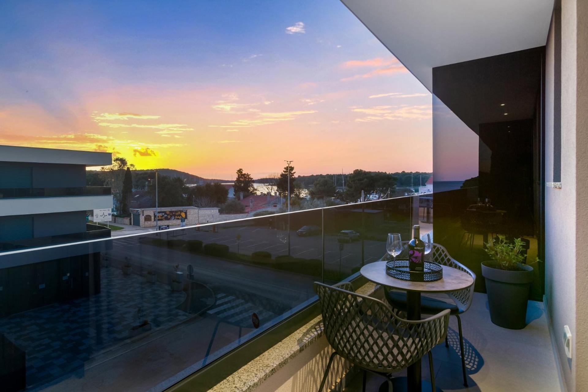 Fly Rooms Medulin - 50M From The Beach - New 2024 Extérieur photo